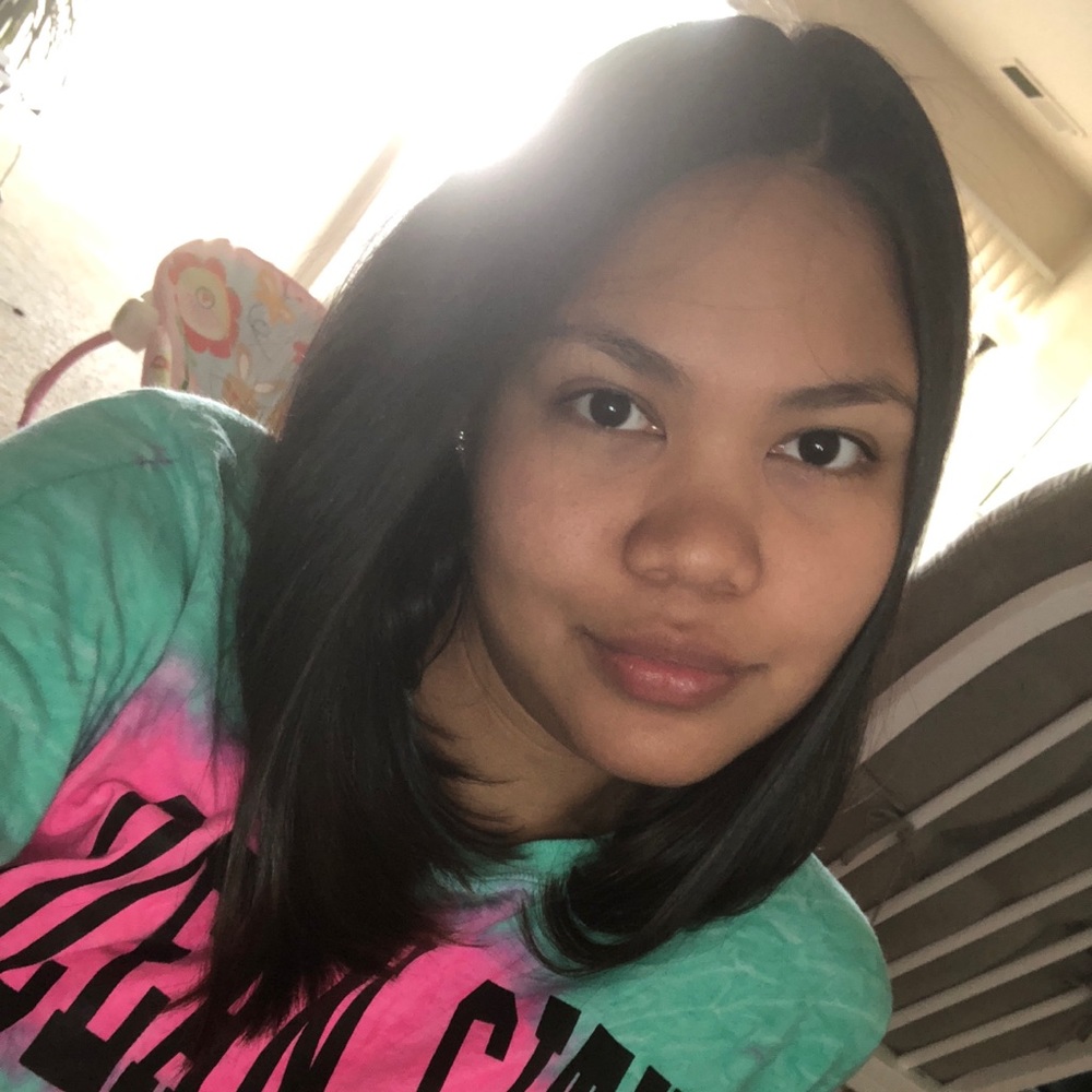 Meet your Posher, Natalie